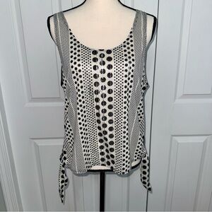 Weavers Woman’s Polka dot mixed media metallic sleeveless blouse size large
